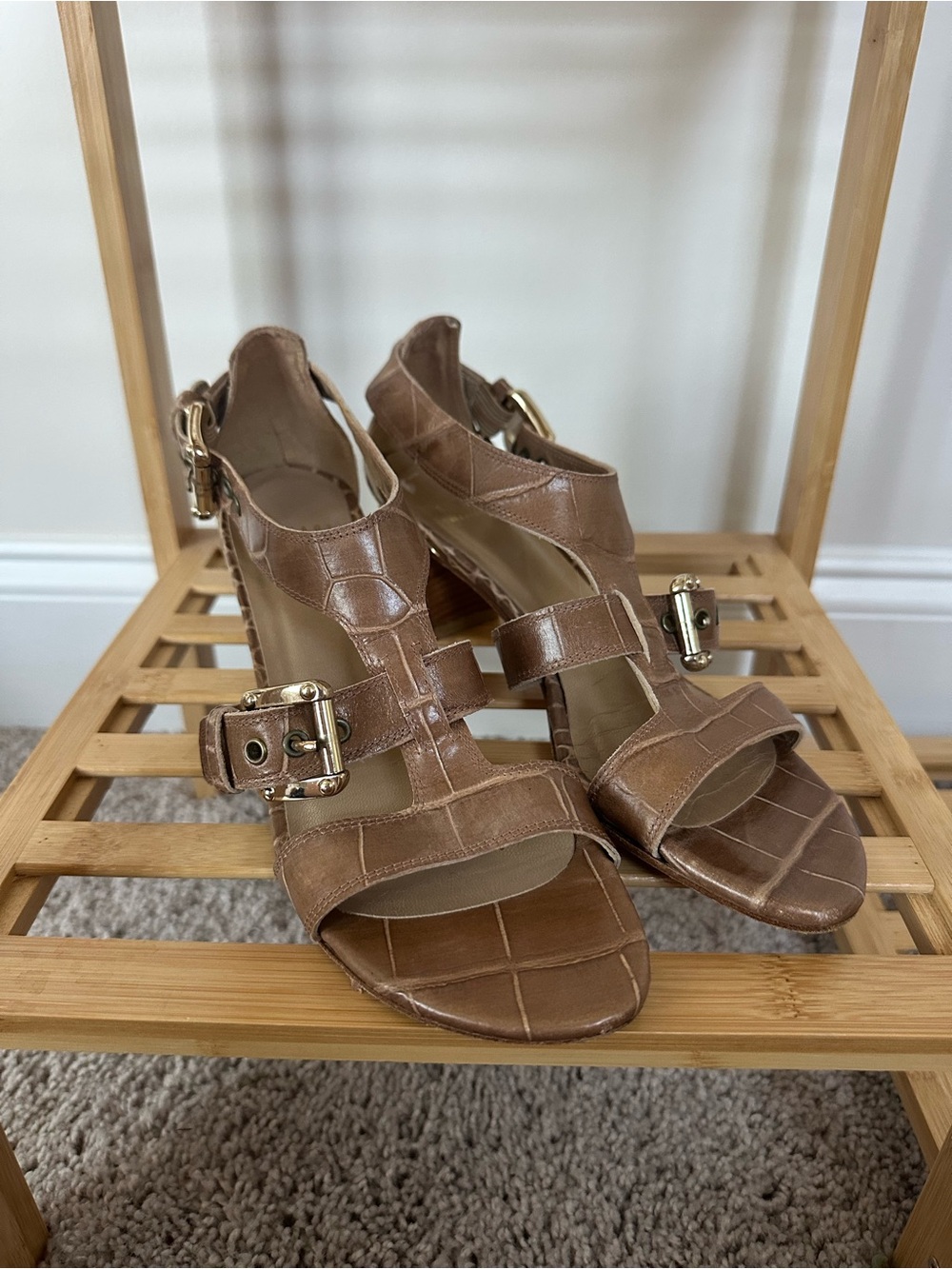 Stuart Weitzman Crocodile Leather Heels